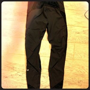 Lululemon wunder under hi-rise with velvet